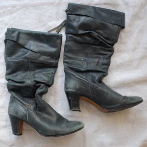 Navy Blue Vintage Heeled Leather Boots